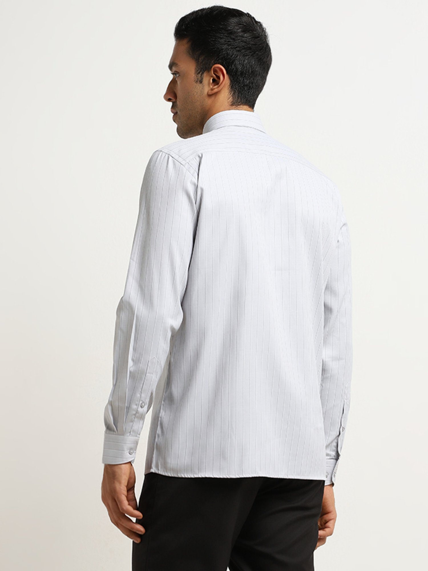 WES Formals by Westside Grey Pinstripe Design Slim-Fit Shirt