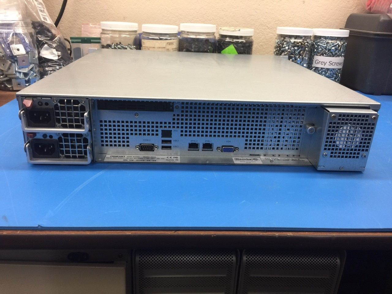 Stonesoft 3206-C1 Network Security/Firewall Appliance