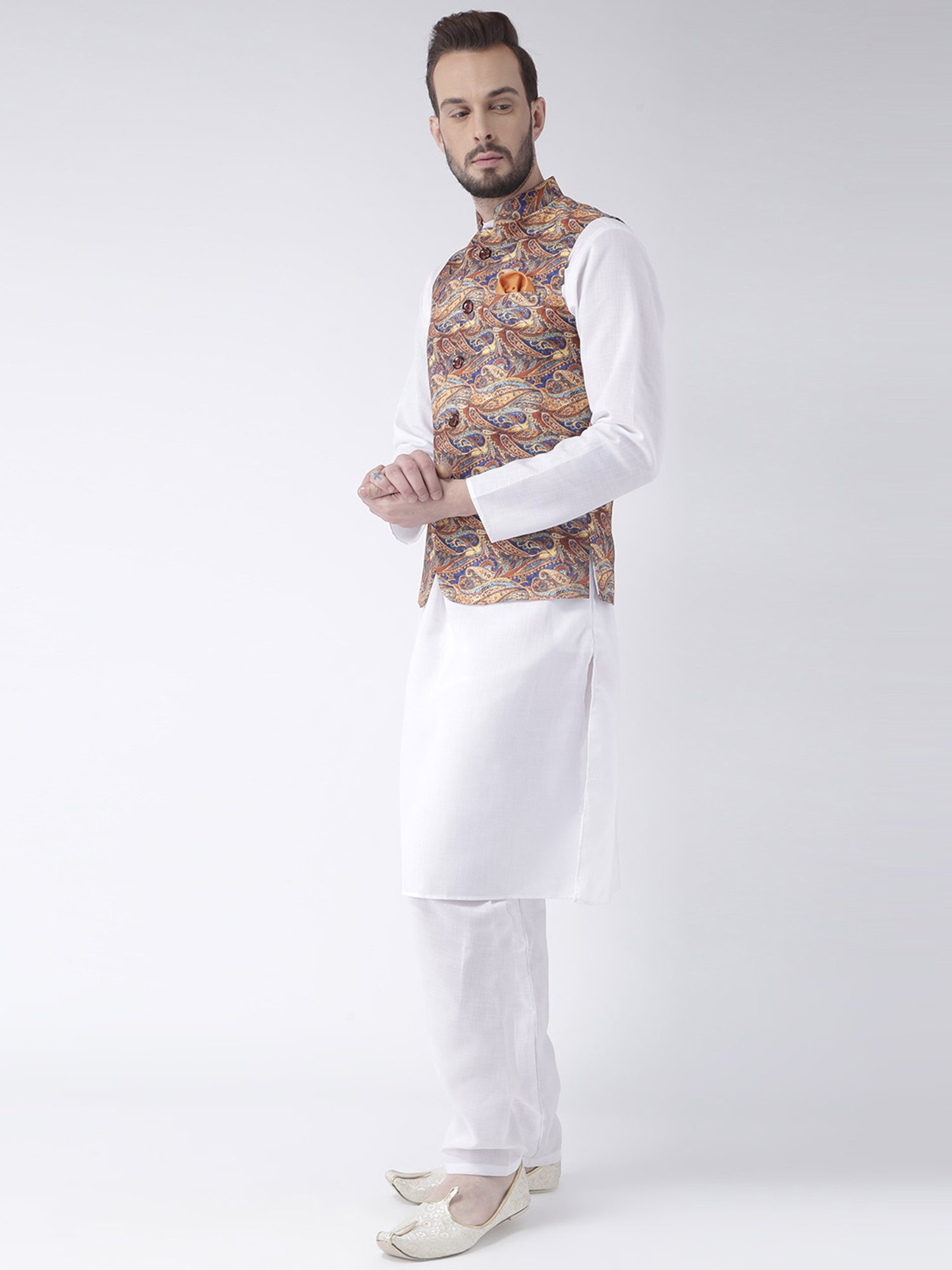 Vastramay White Cotton Straight Fit Embroidery Ethnic Suits