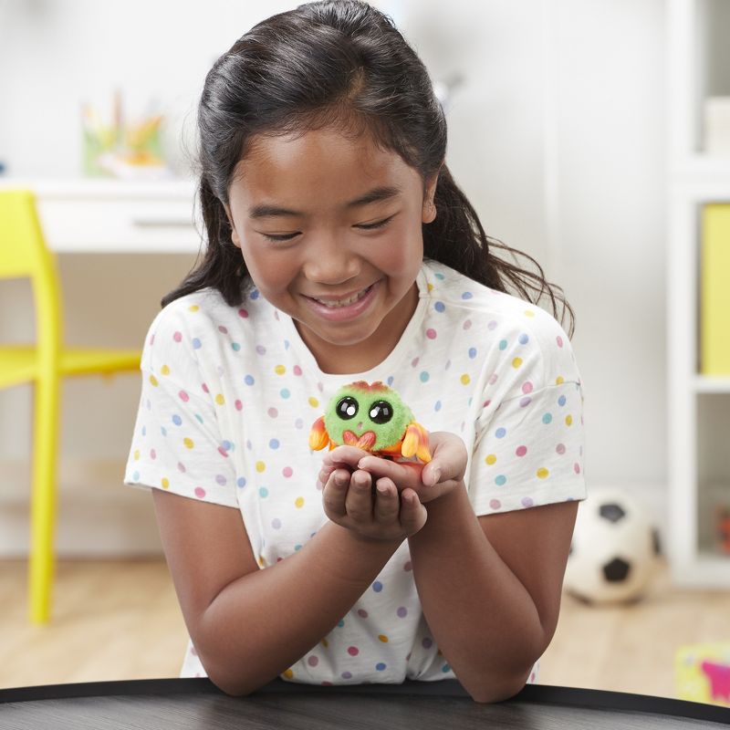 Yellies! Klutzers Voice-Activated Spider Pet