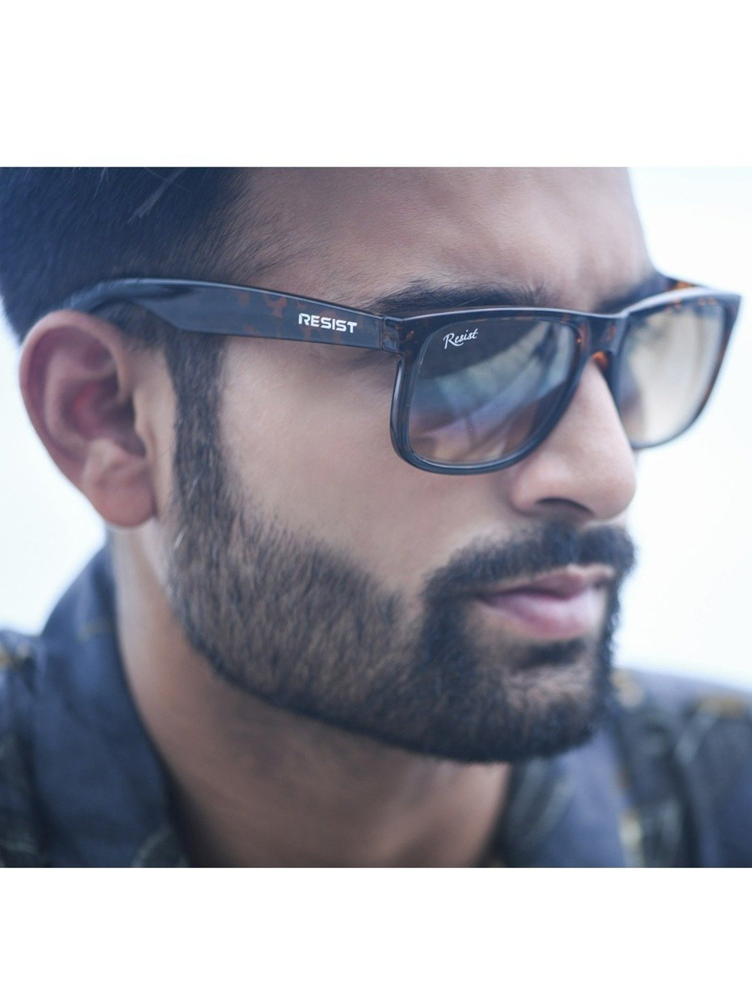 Resist Eyewear Brown Wayfarer UV Protection Unisex Sunglasses