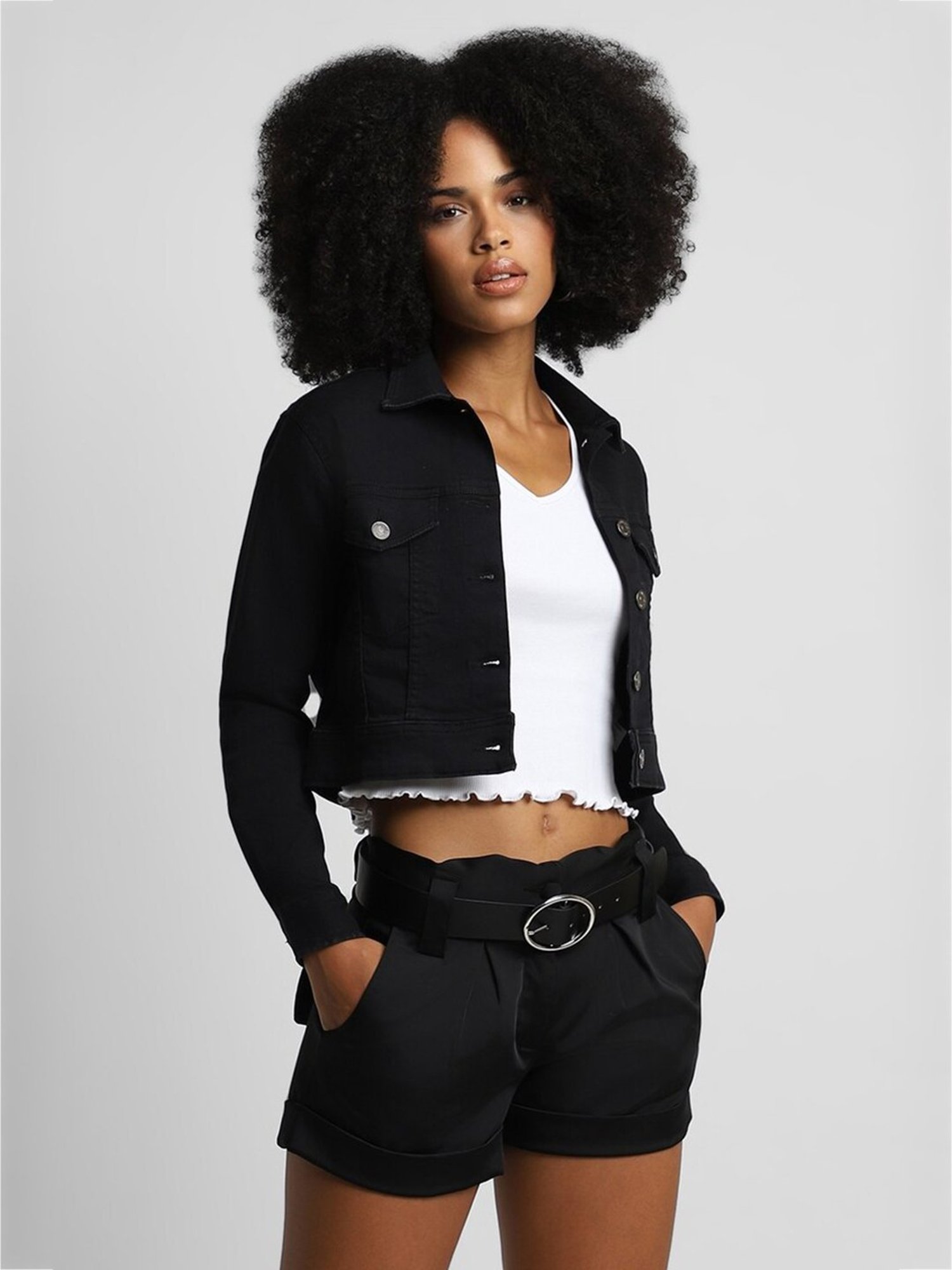 Forever 21 Black Regular Fit Cropped Jacket