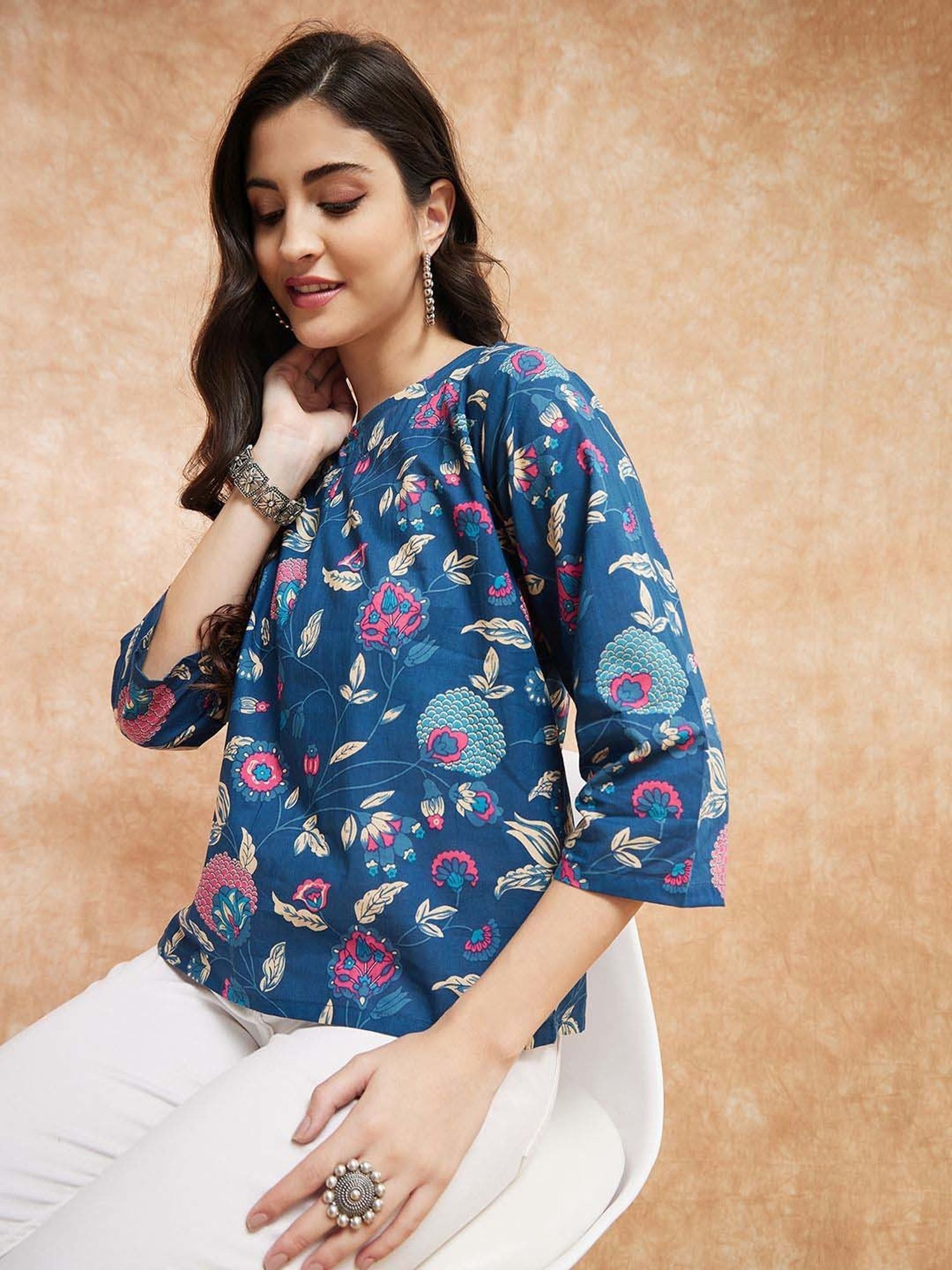 Inweave Blue Floral Print Top