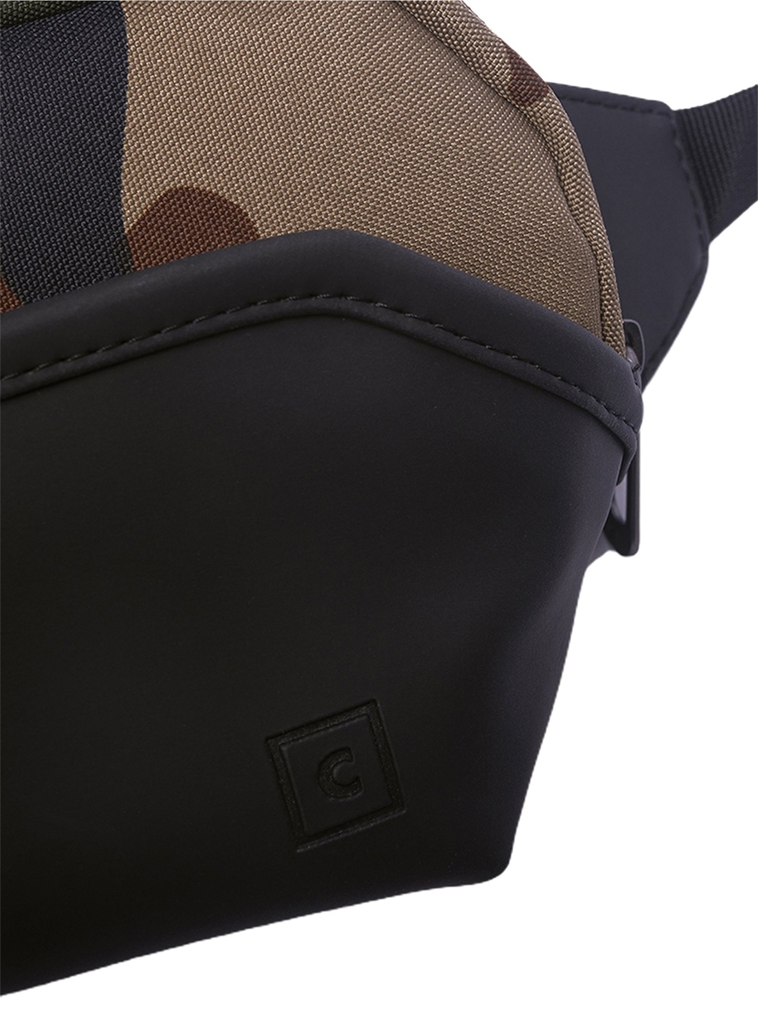 Carriall Vive Black Small Waist Pouch