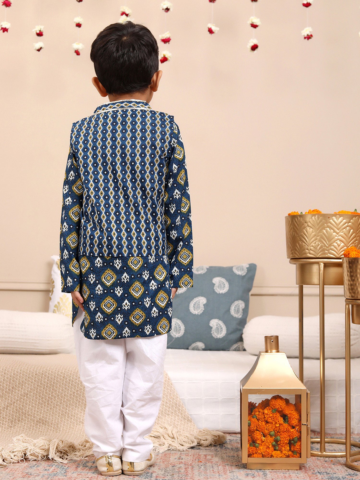 Budding Bees Boys Navy & White Printed Full Sleeves Kurta, Pyjamas & Nehru Jacket