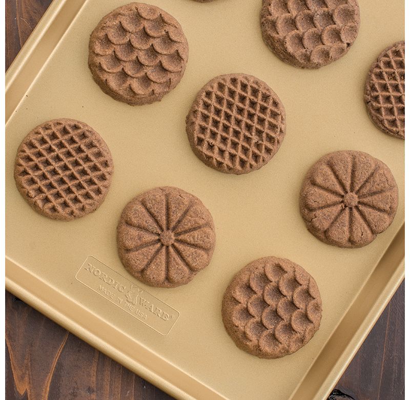 Nordic Ware Natural Aluminum NonStick Commercial Big Sheet