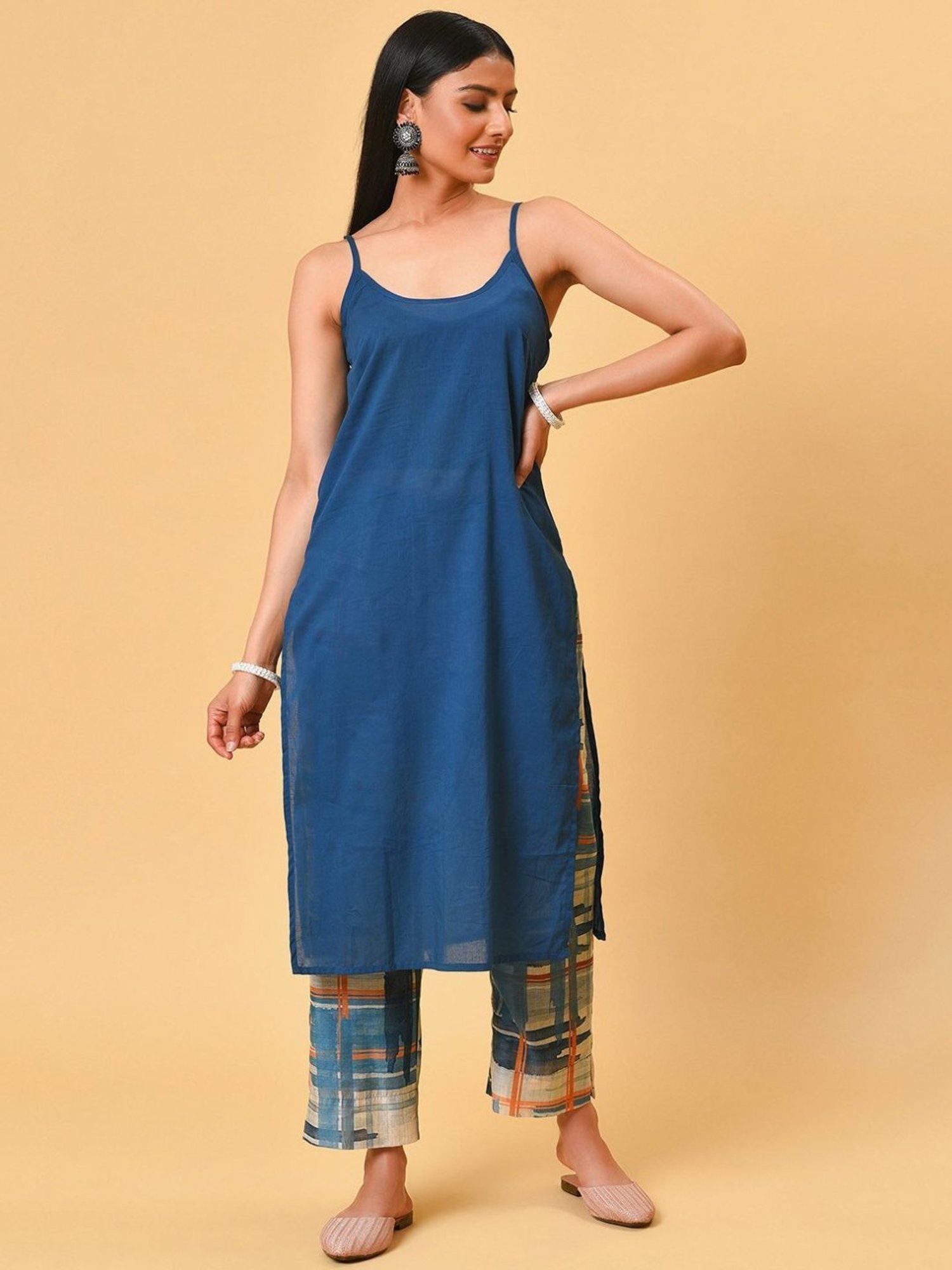 Nuhh Blue Printed Kurta with Pant & Dupatta
