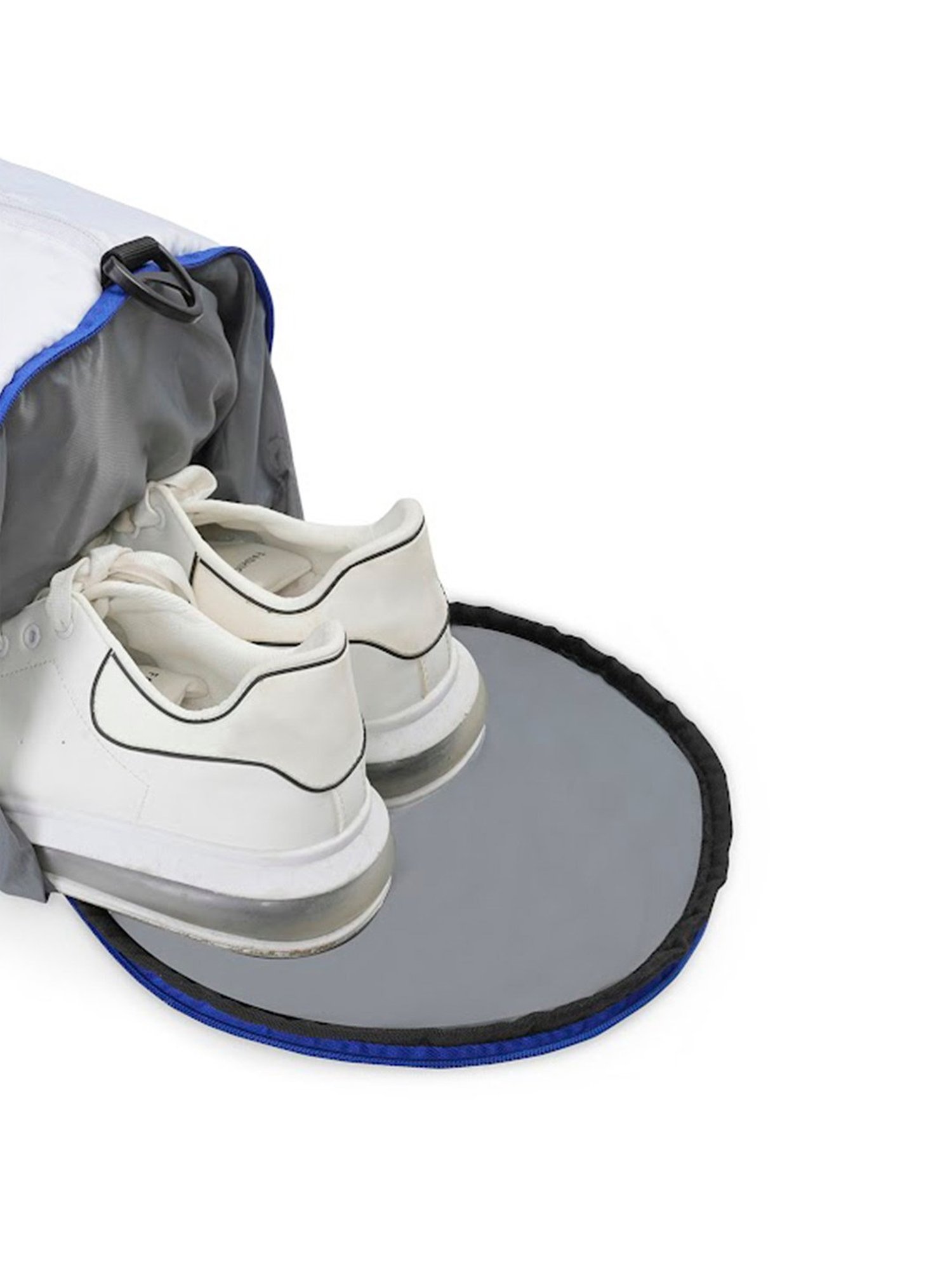 CAT 20 Ltrs Multicolor Camo Backpack