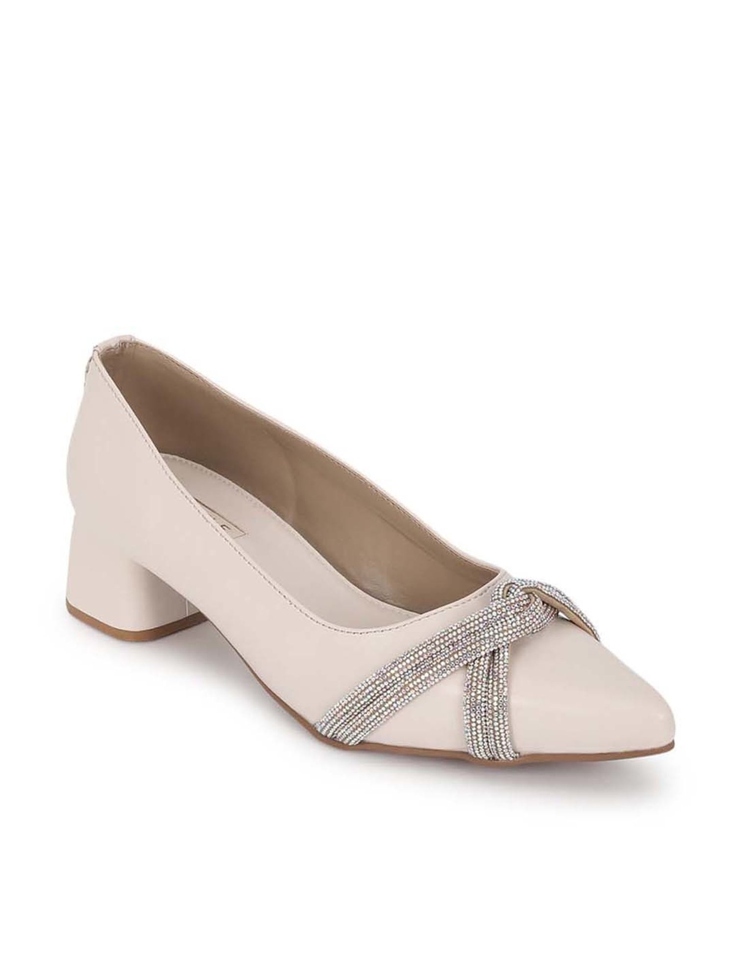 Truffle Collection Women's Cream Casual Pumps