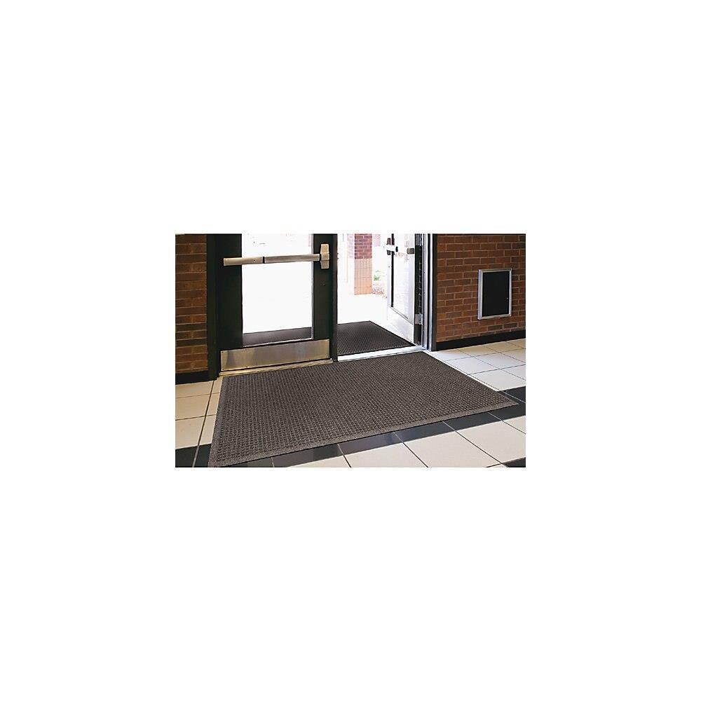 Genuine Joe Indoor Floor Mats 4'x6' Charcoal Gray 58937