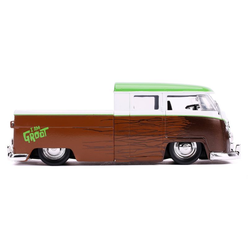 Marvel Guardians of the Galaxy Groot & 1963 Volkswagen Bus 1:24 Die-Cast Vehicle with Figure