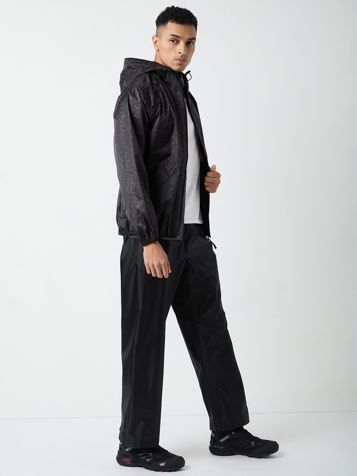 Wildcraft Black Regular Fit Raincoat Set