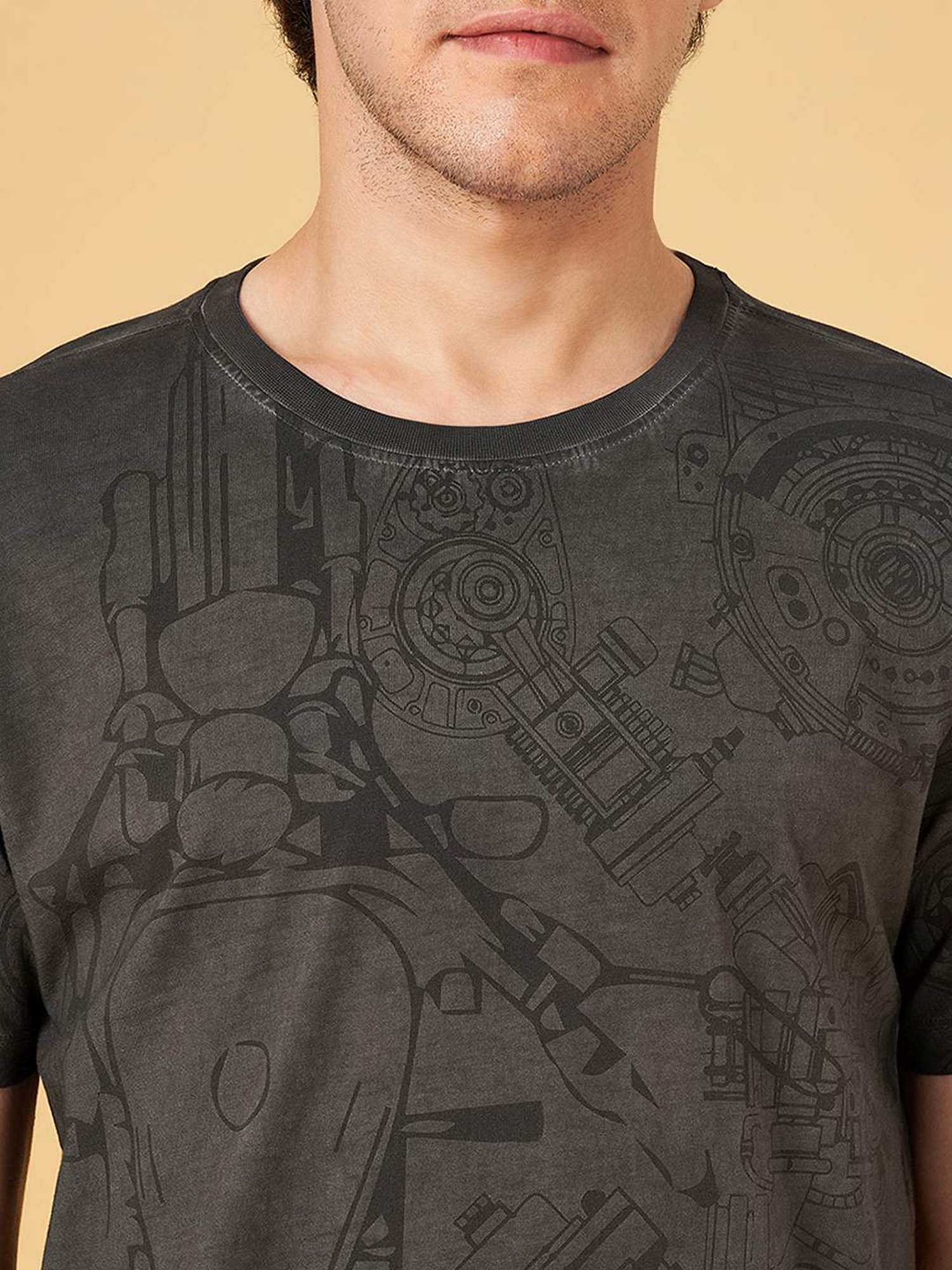 SF Jeans by Pantaloons Moonless Night Cotton Slim Fit Printed T-Shirt