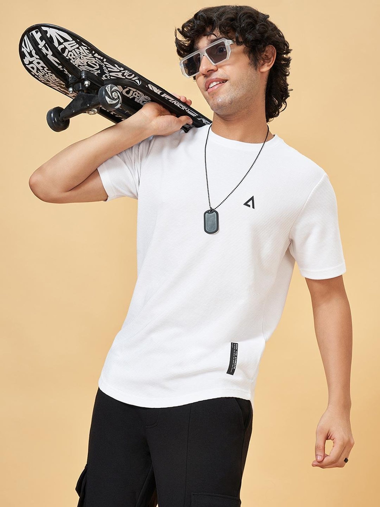 Street 808 By Pantaloons Snow White Regular Fit Texture T-Shirt