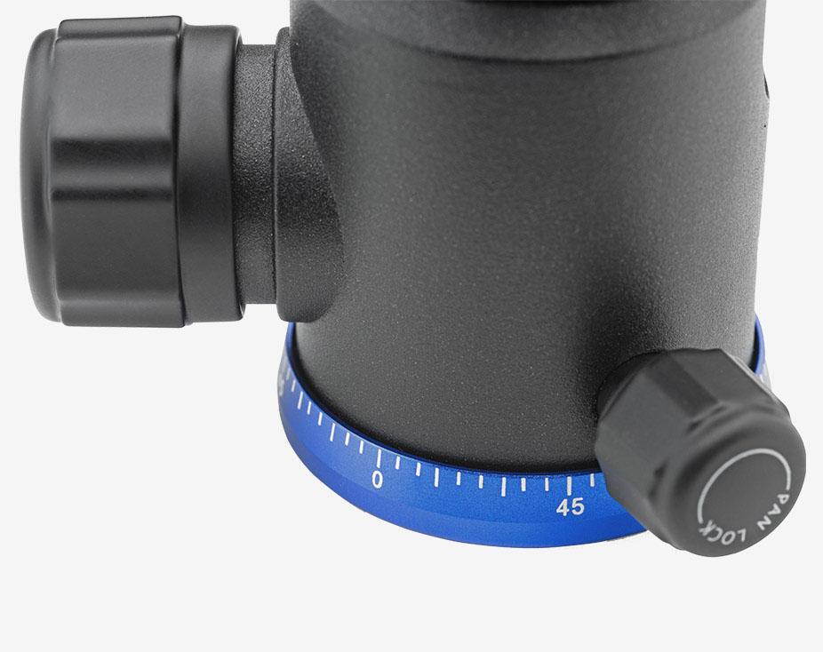 Benro IB2 Triple Action Ballhead with PU60 Plate