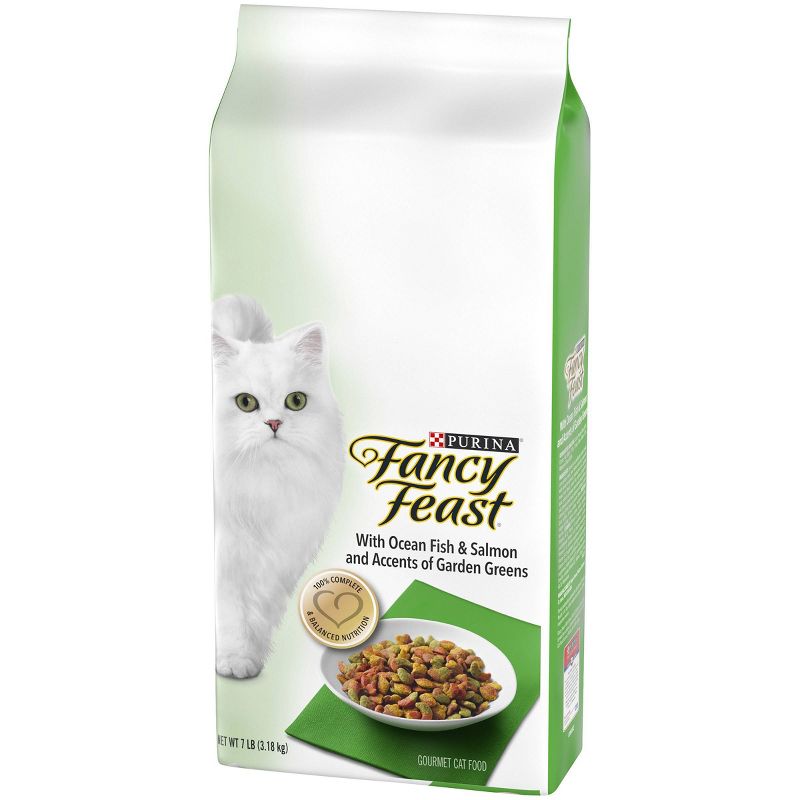Fancy Feast Gourmet Ocean Fish and Salmon Dry Cat Food - 7lbs
