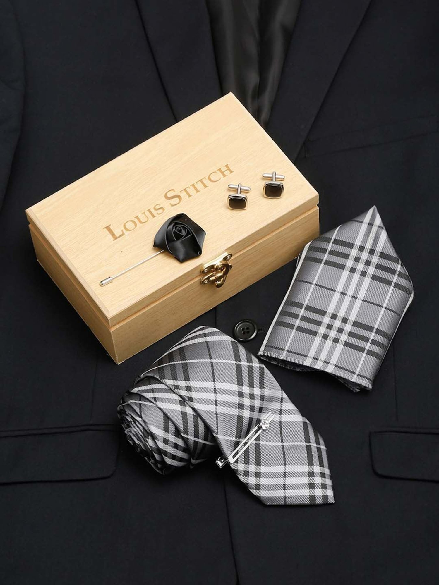 Louis Stitch Blue Printed Necktie Gift Set - Set of 3