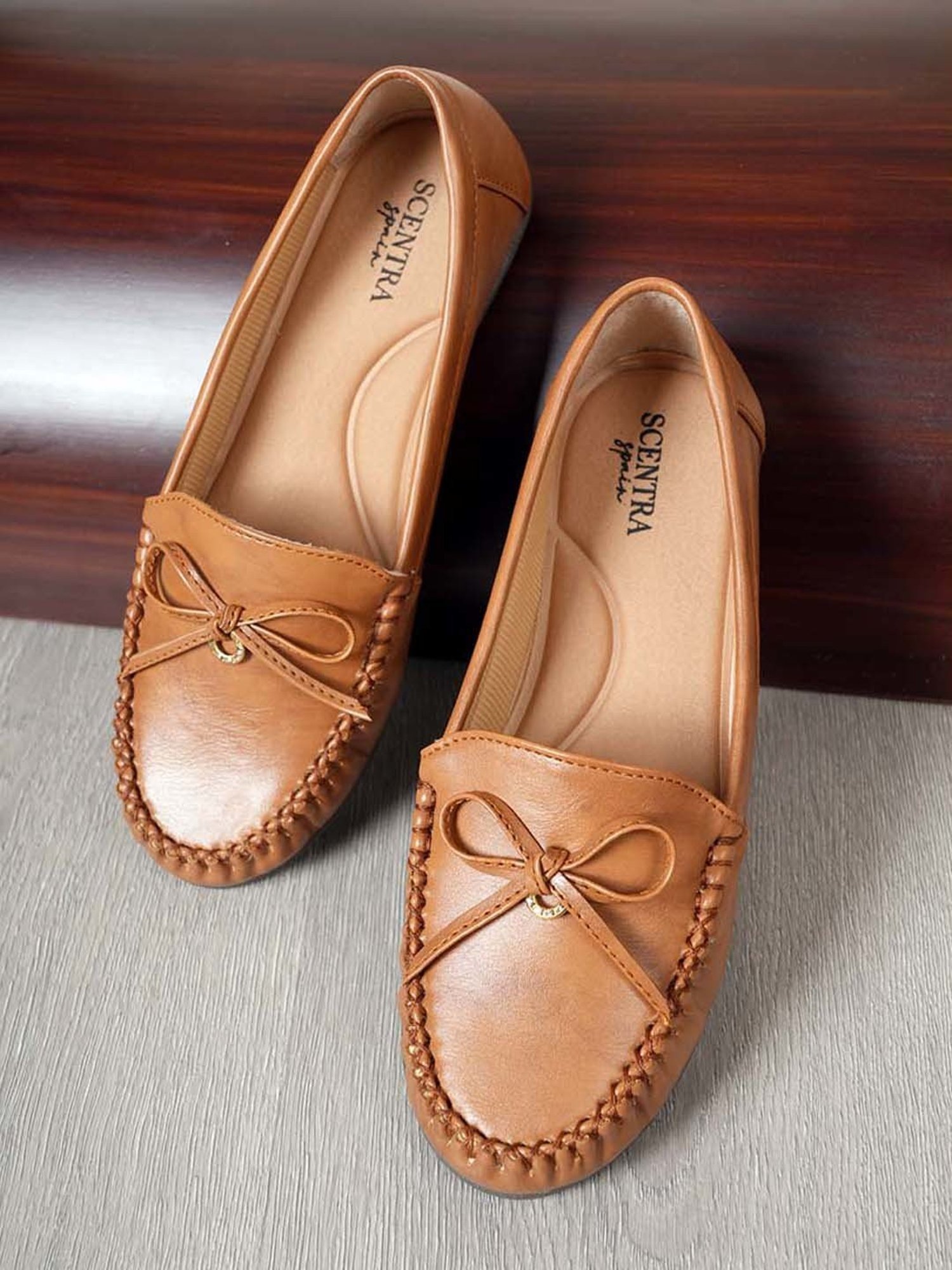 Scentra Women's Tan Casual Moccasins