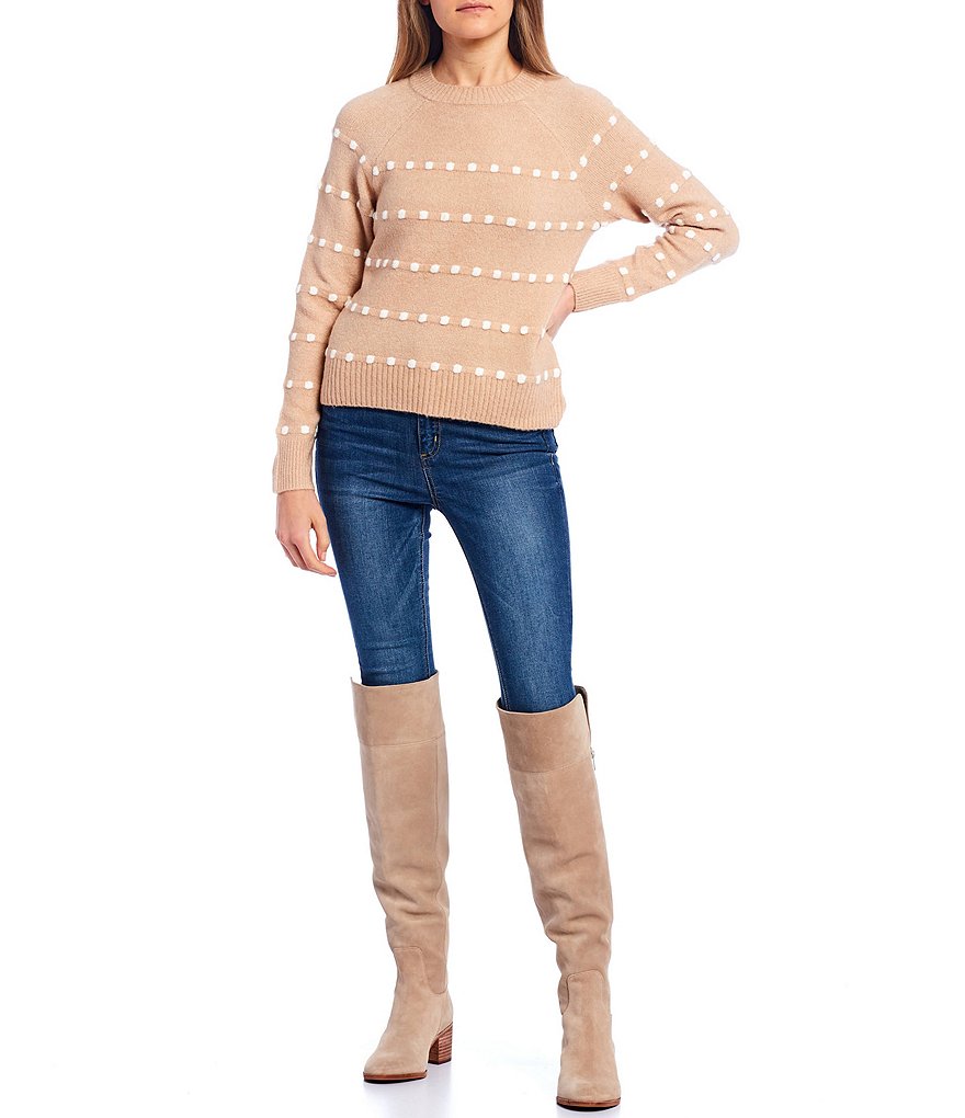 GB Round Neck Fuzzy Eyelash Sweater