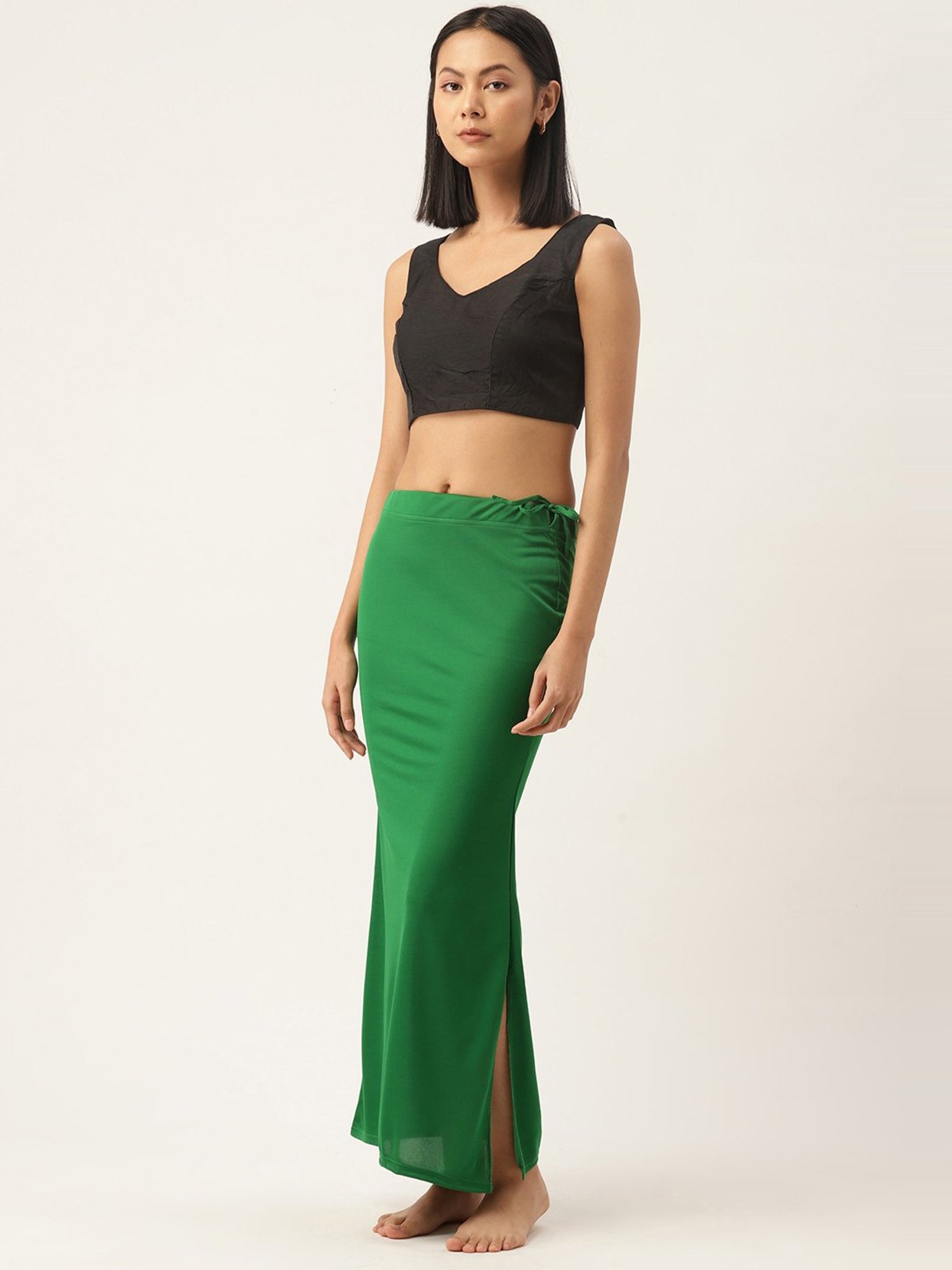 Ms.Lingies Green Plain Saree Shapewear