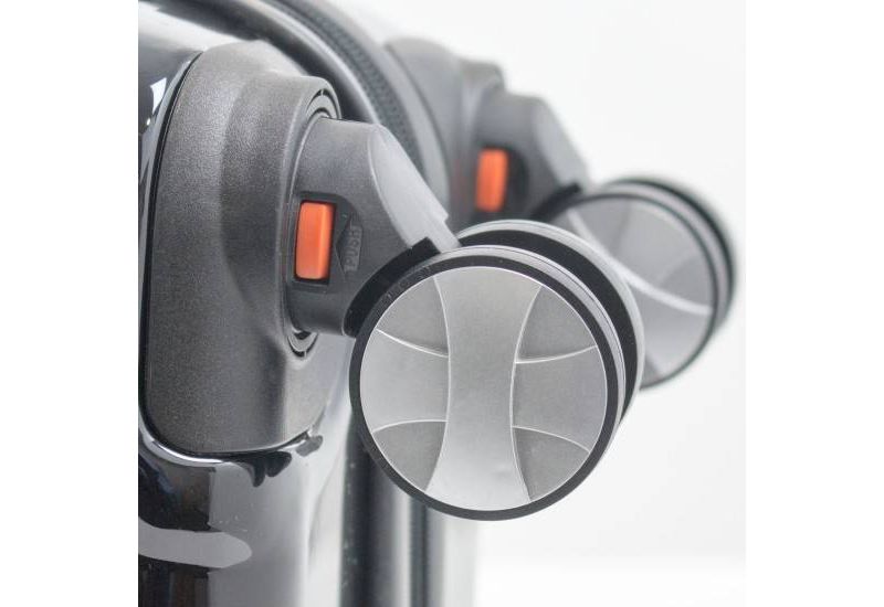 Chariot Travelware CH-727 20" Cinco Suitcase - Navy