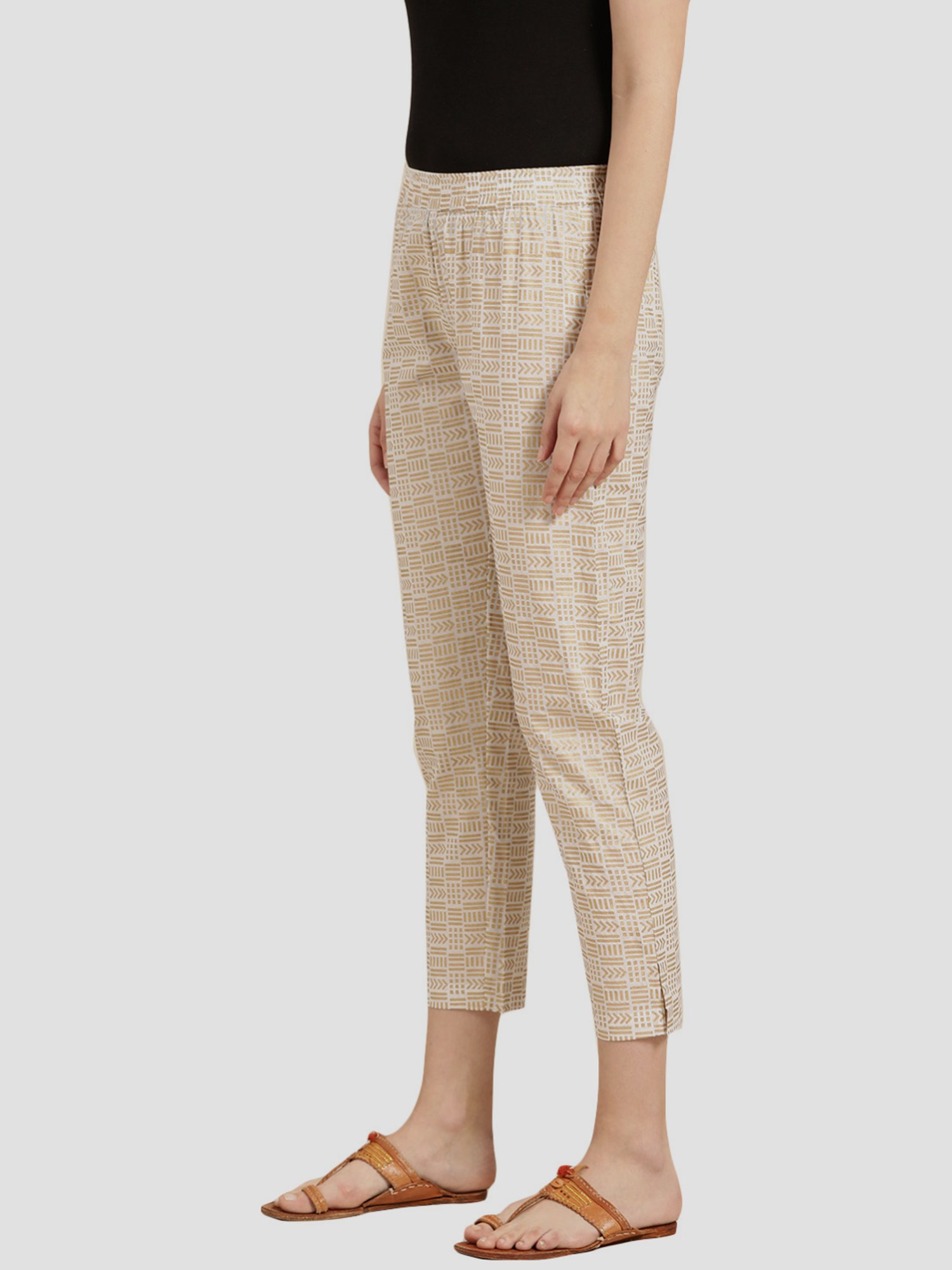 KSUT White Printed Pants