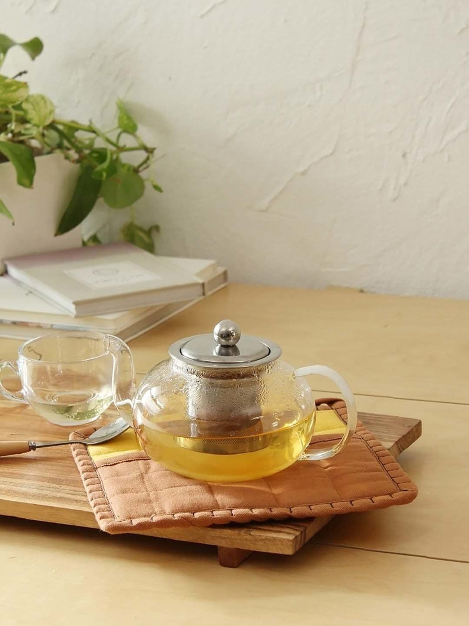 Ariana Yellow & White Cotton Kitchen Apron with Pocket