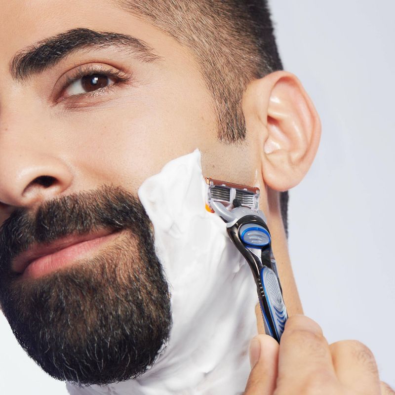 Gillette Fusion5 Men's Razor - 1 Handle + 2 Refills