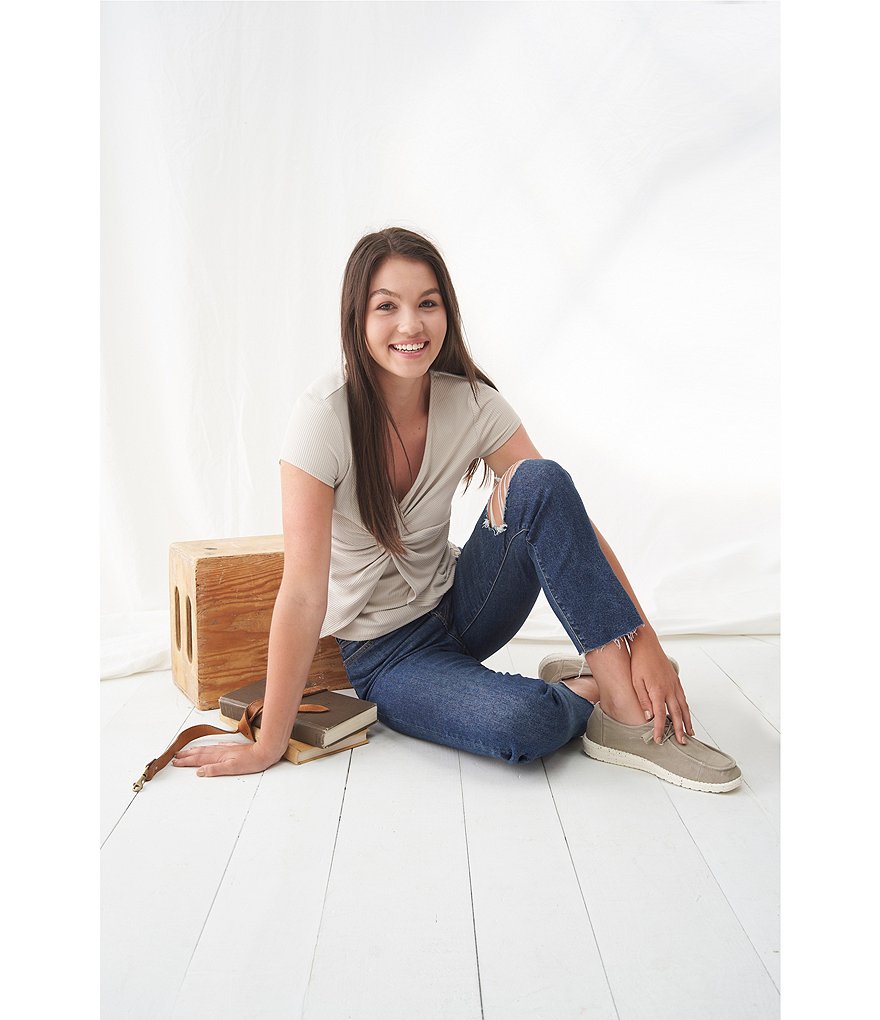 Silver Jeans Co. Highly Desirable Raw Edge Straight Jeans