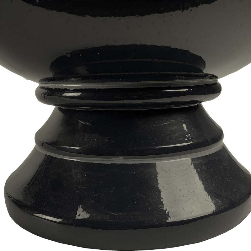 15" Porter Urn, Black - Southern Patio