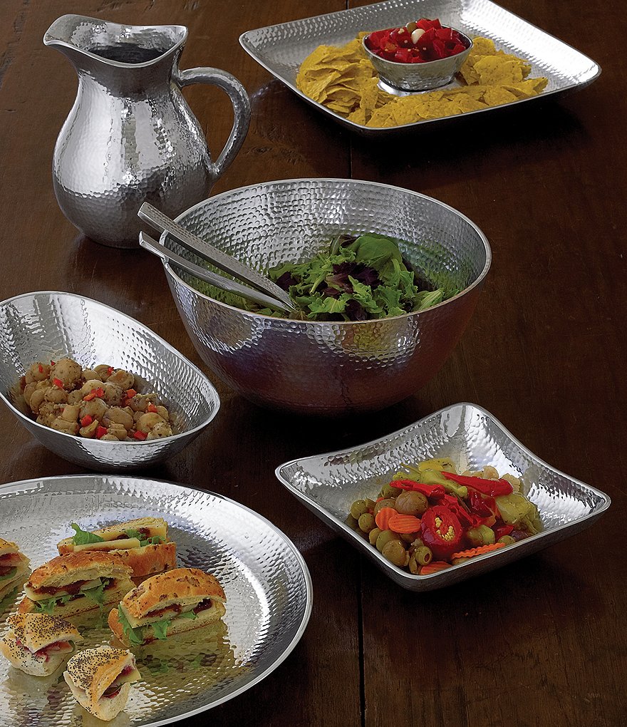 Towle Silversmiths Hammered Chip & Dip Server