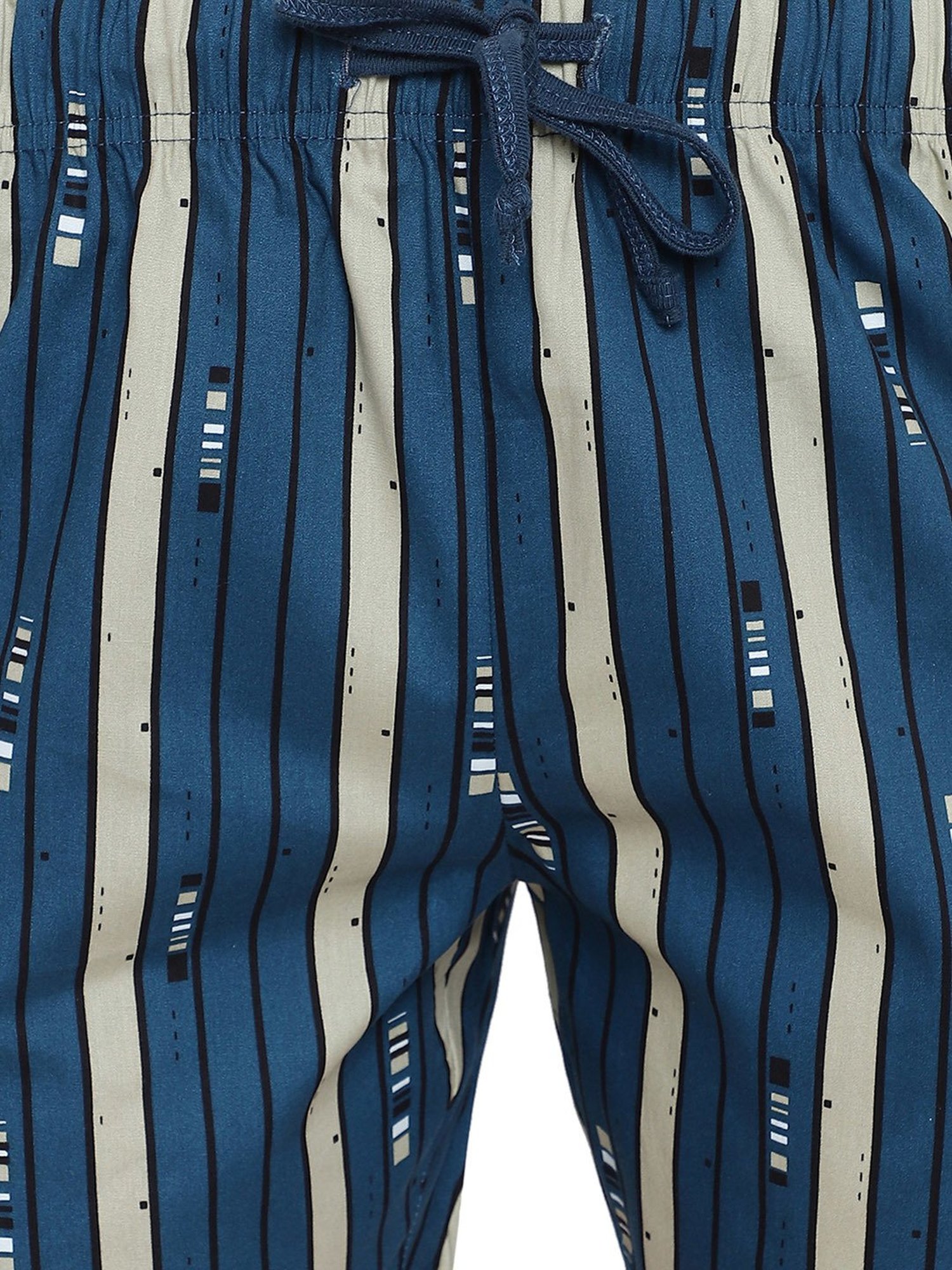 La Intimo Blue Printed Top With Shorts