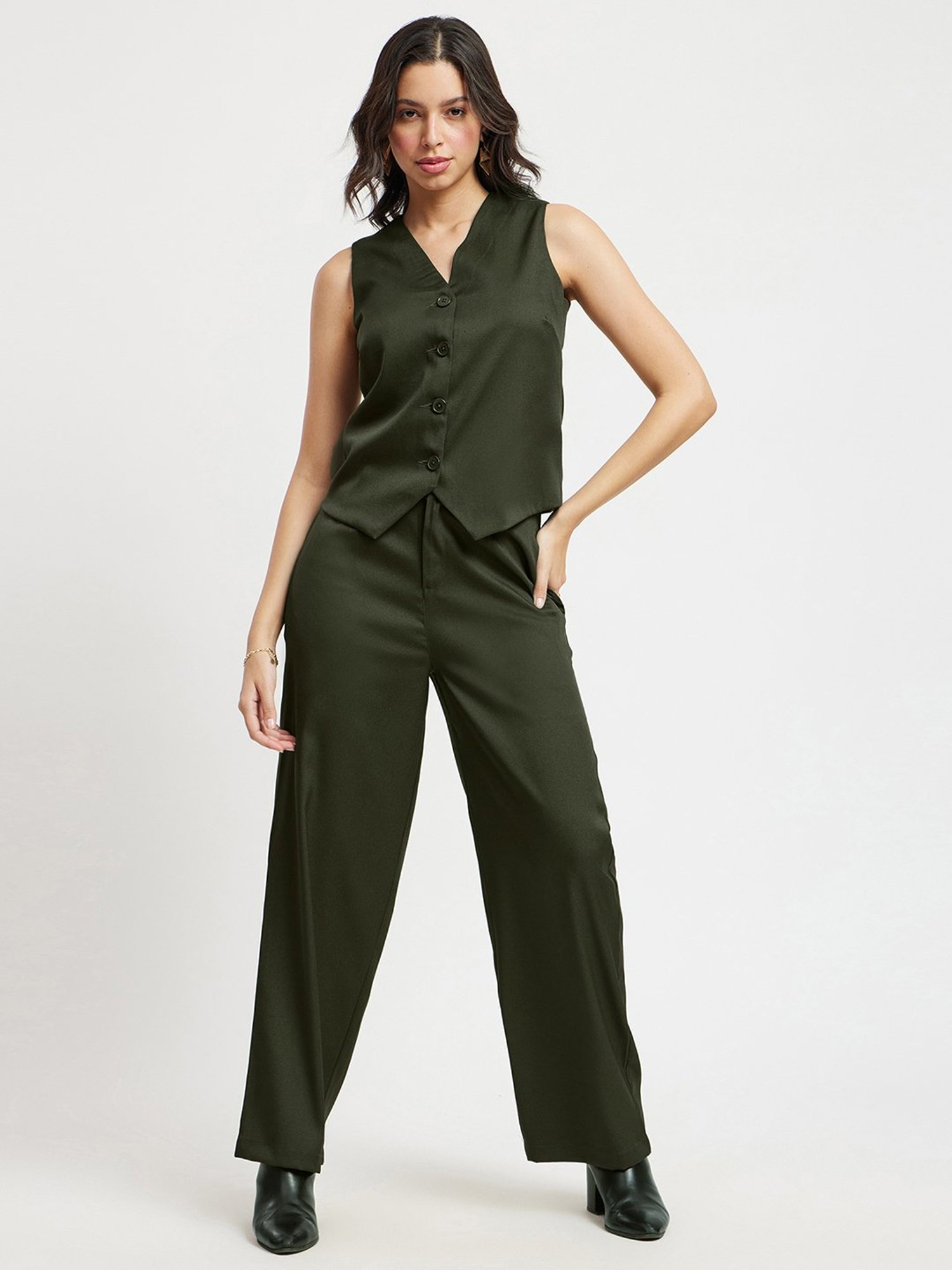 Fablestreet Olive Relaxed Fit Top