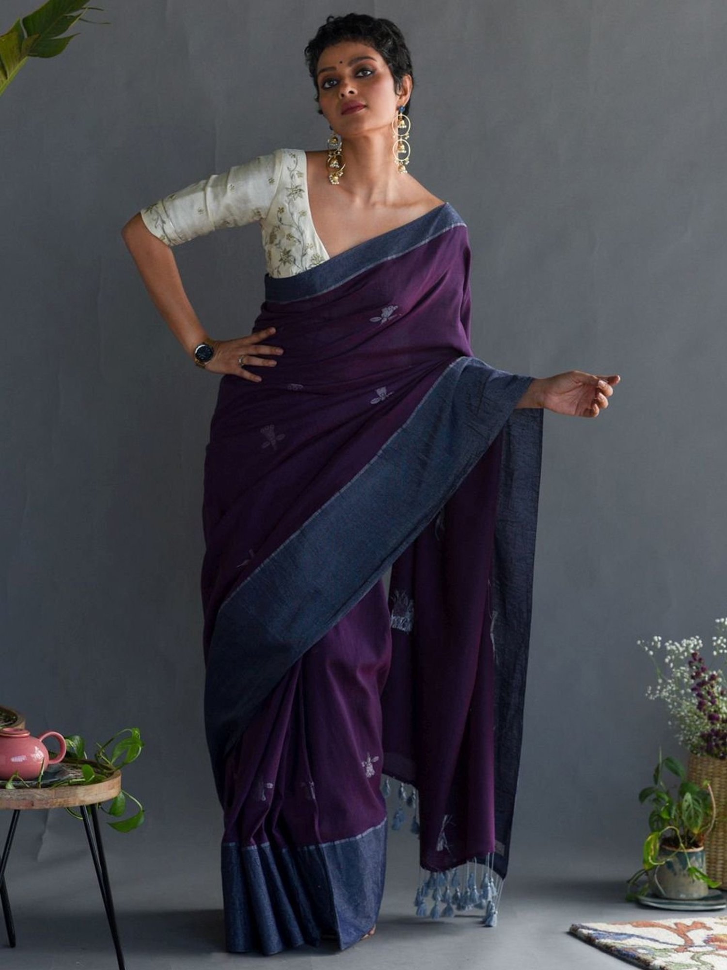 Suta Purple Cotton Woven Saree Without Blouse