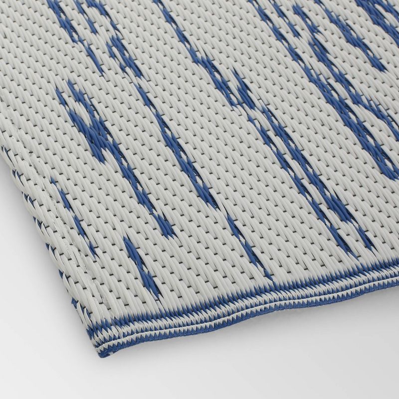 8' x 10' Le Soleil Outdoor Rug Black/Ivory - Linon