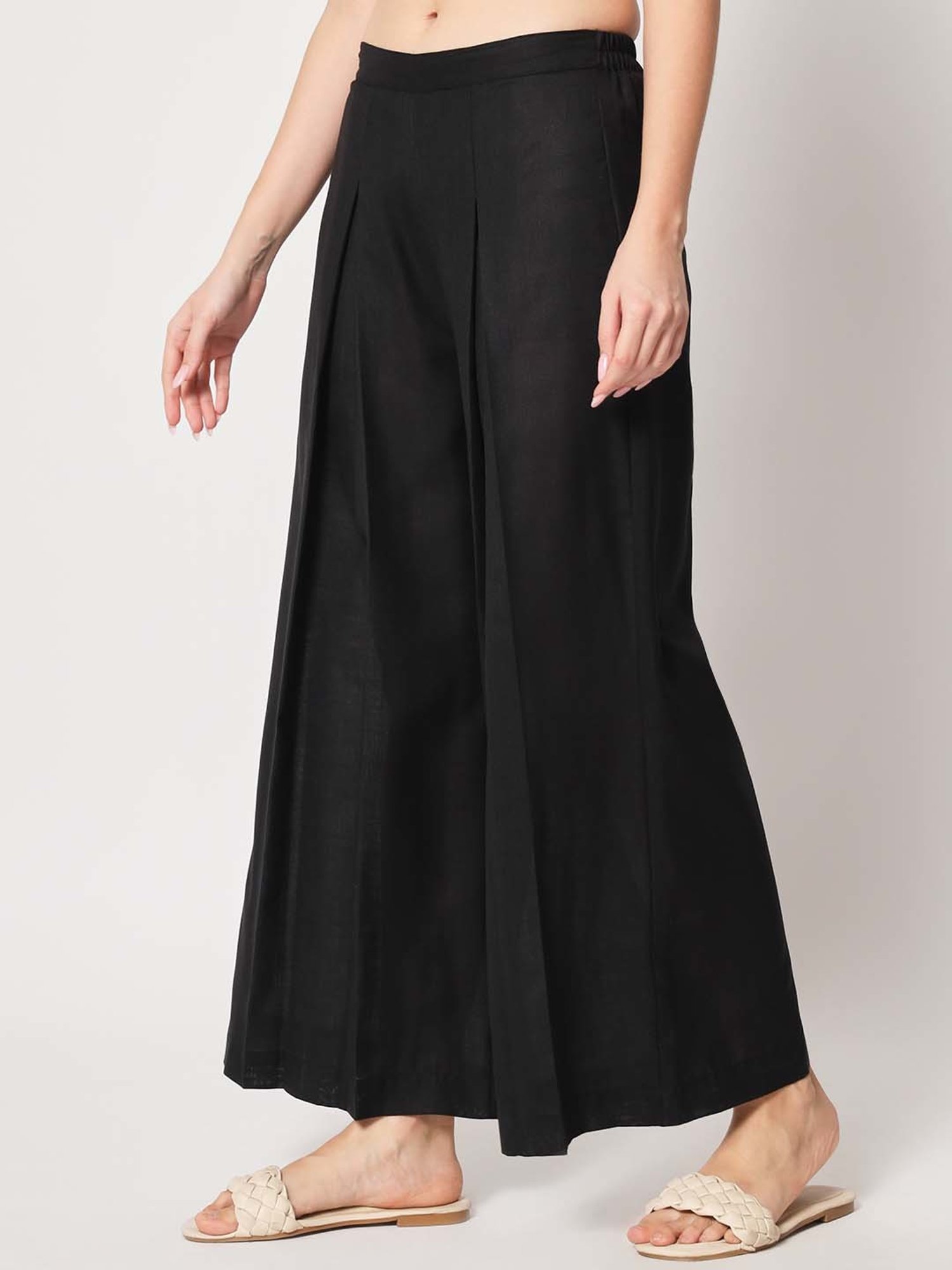 9rasa Black Cotton Flared Trousers