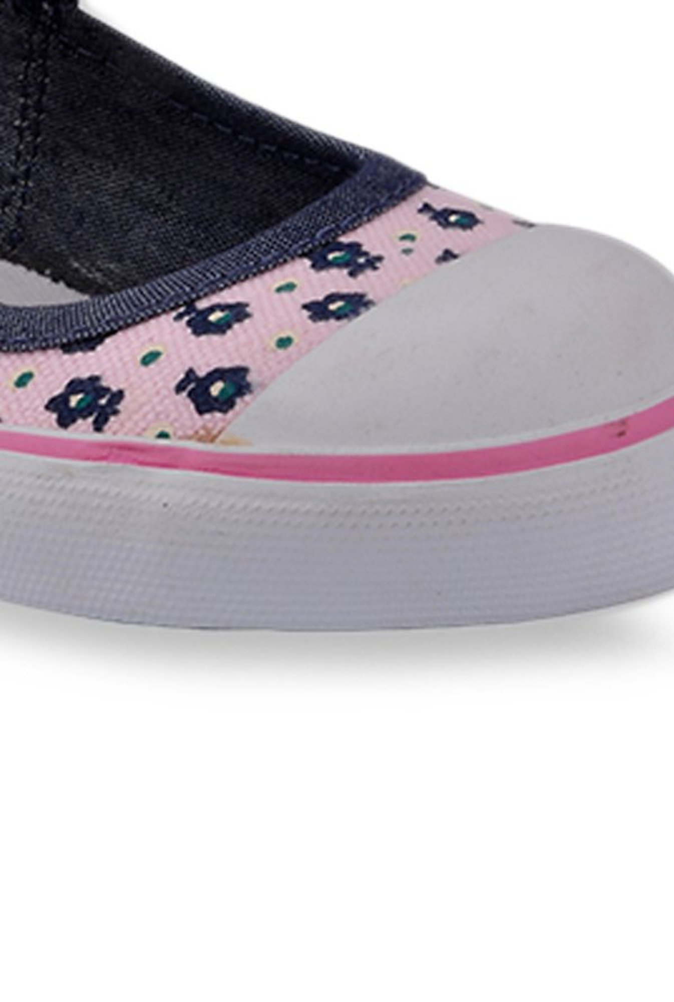 Shoetopia Kids Yellow Back Strap Sandals