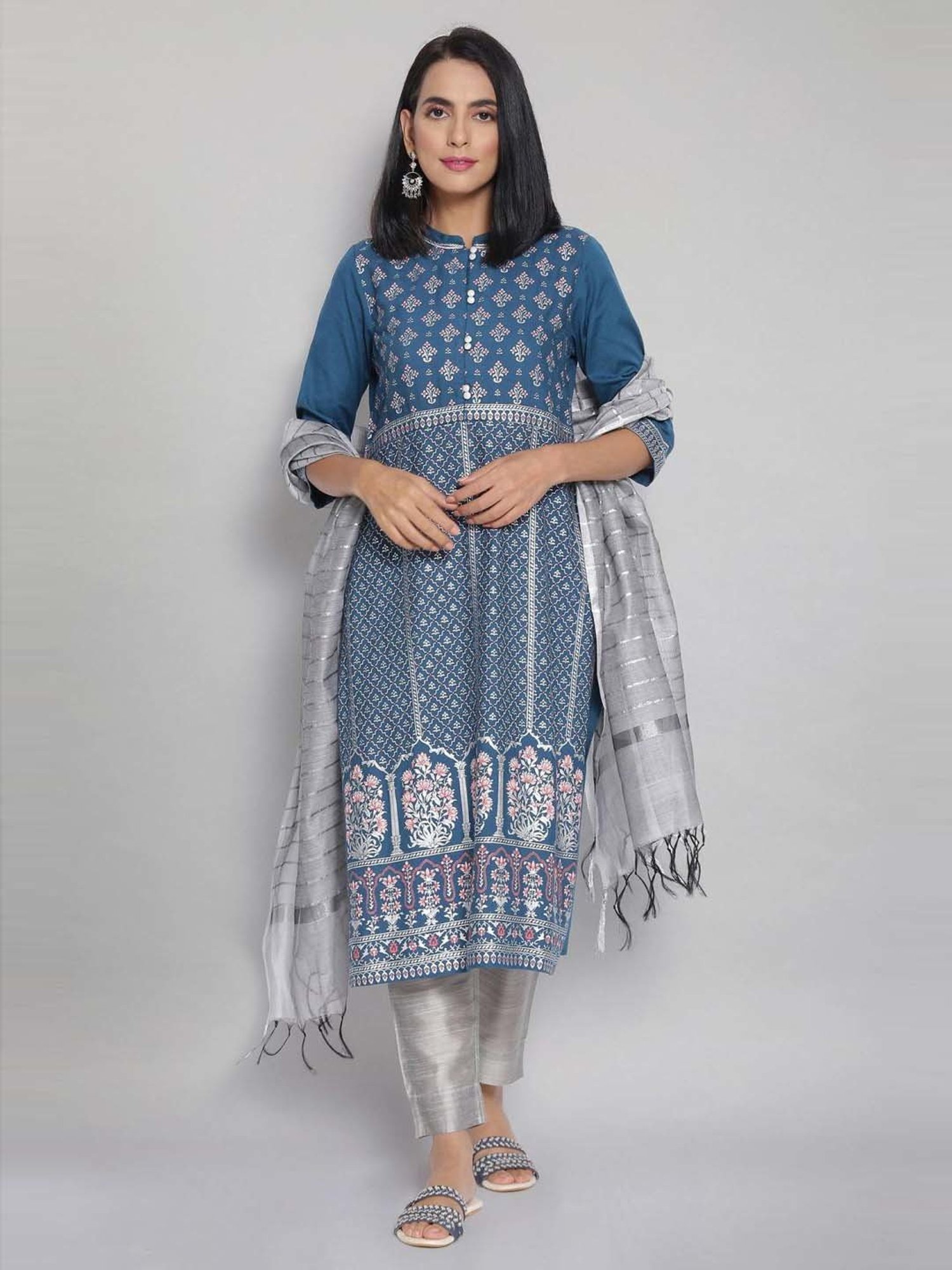 Aurelia Silver Striped Dupatta