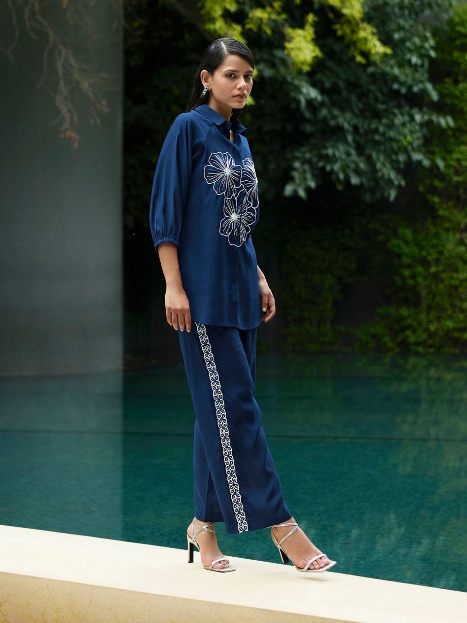 Kaftanize Kiaa Deep Blue Embroidered Shirt with Pant
