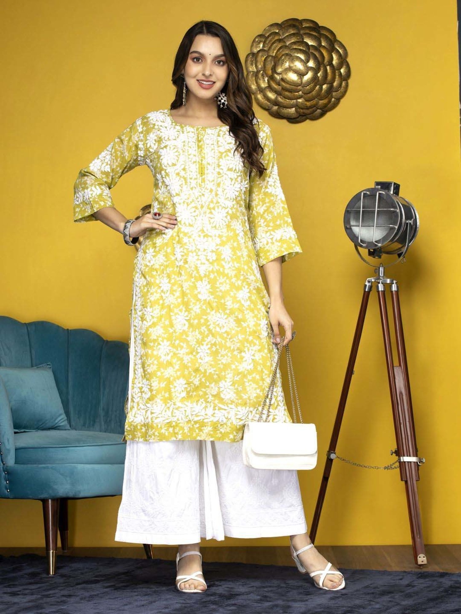 PARAMOUNT CHIKAN Lime Yellow Cotton Chikankari Straight Kurta