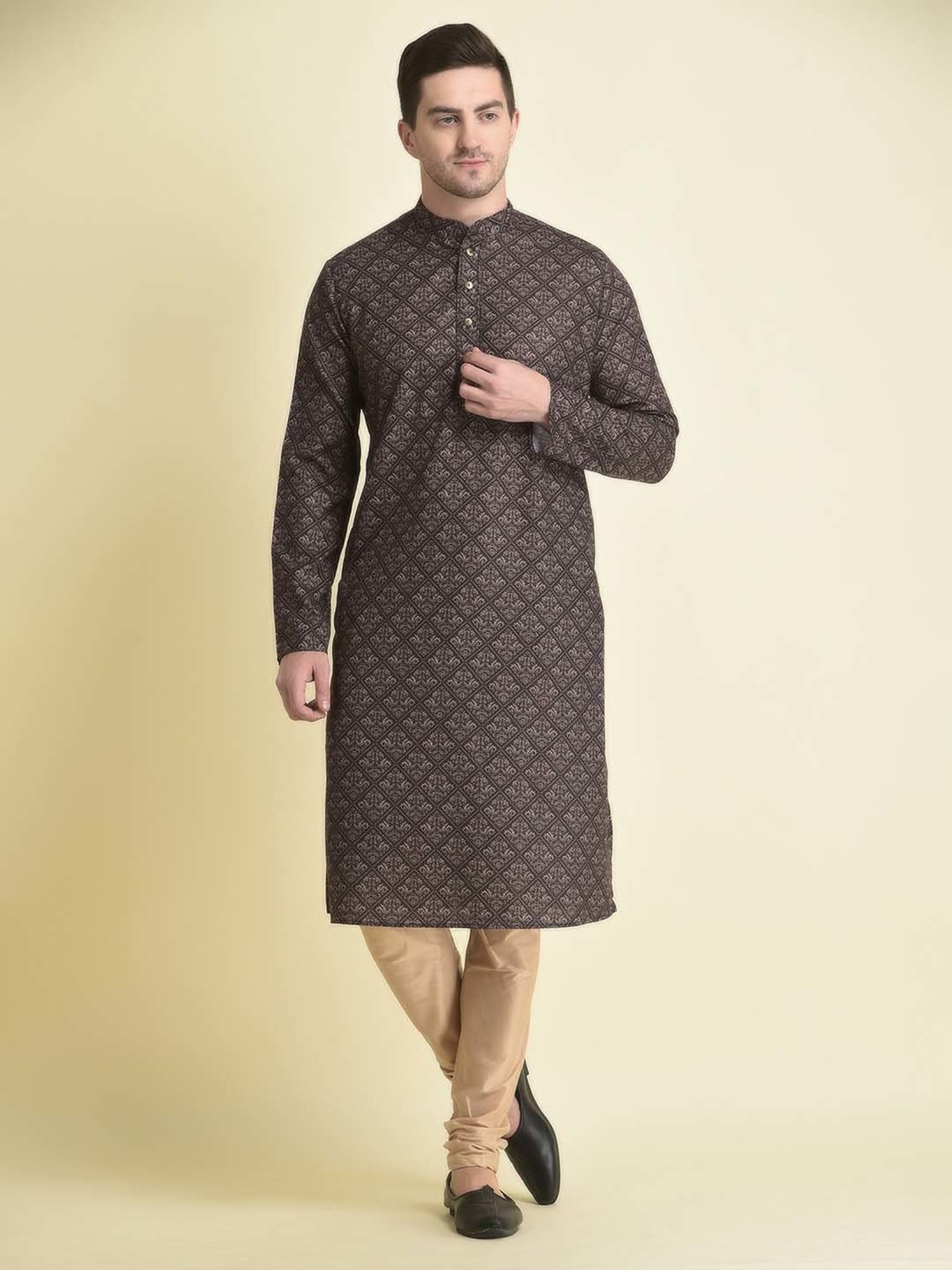 TABARD Black & pink Regular Fit Print Kurta with Churidar Set