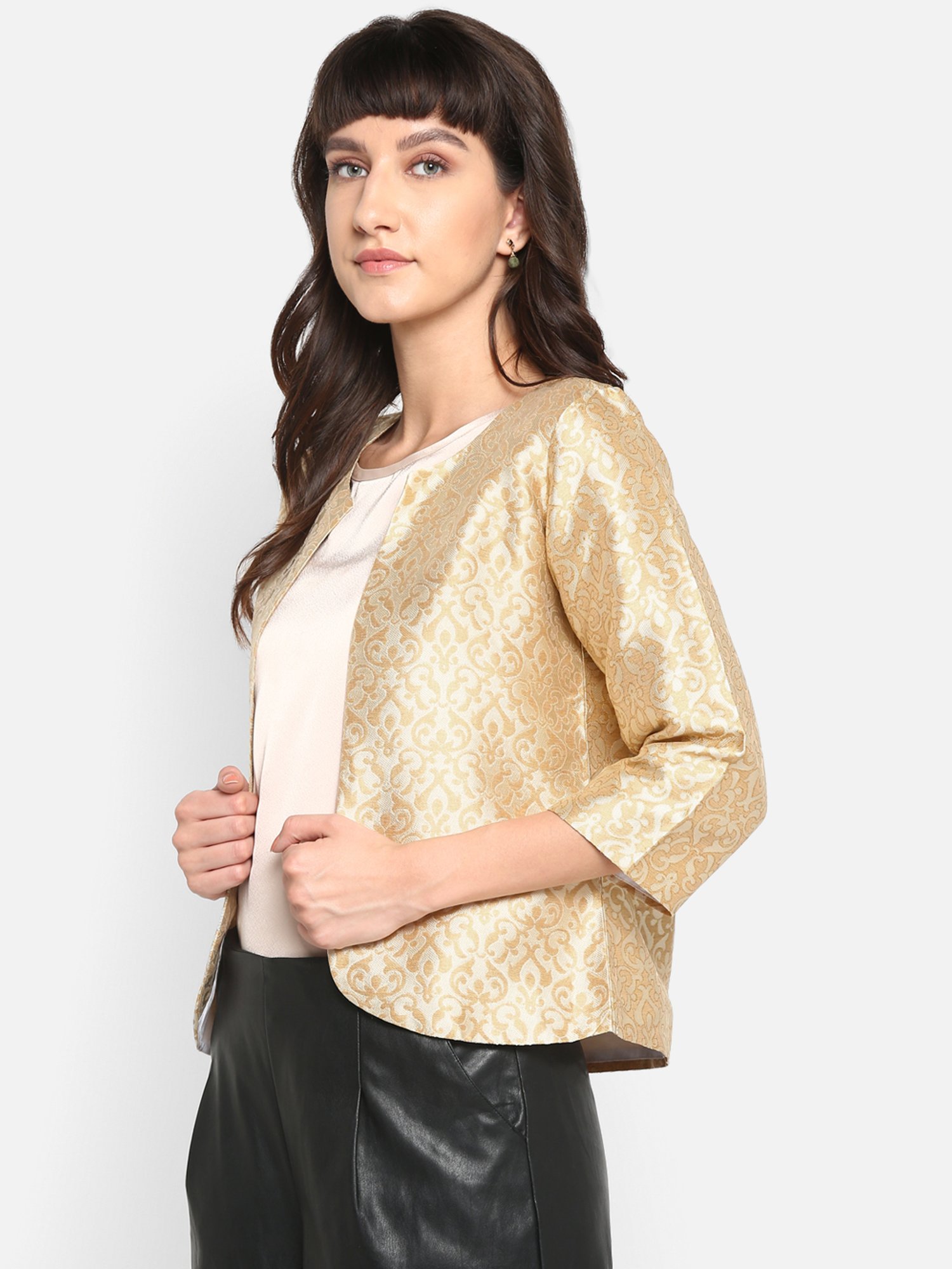 Hangup Beige Jacquard Pattern Shrug