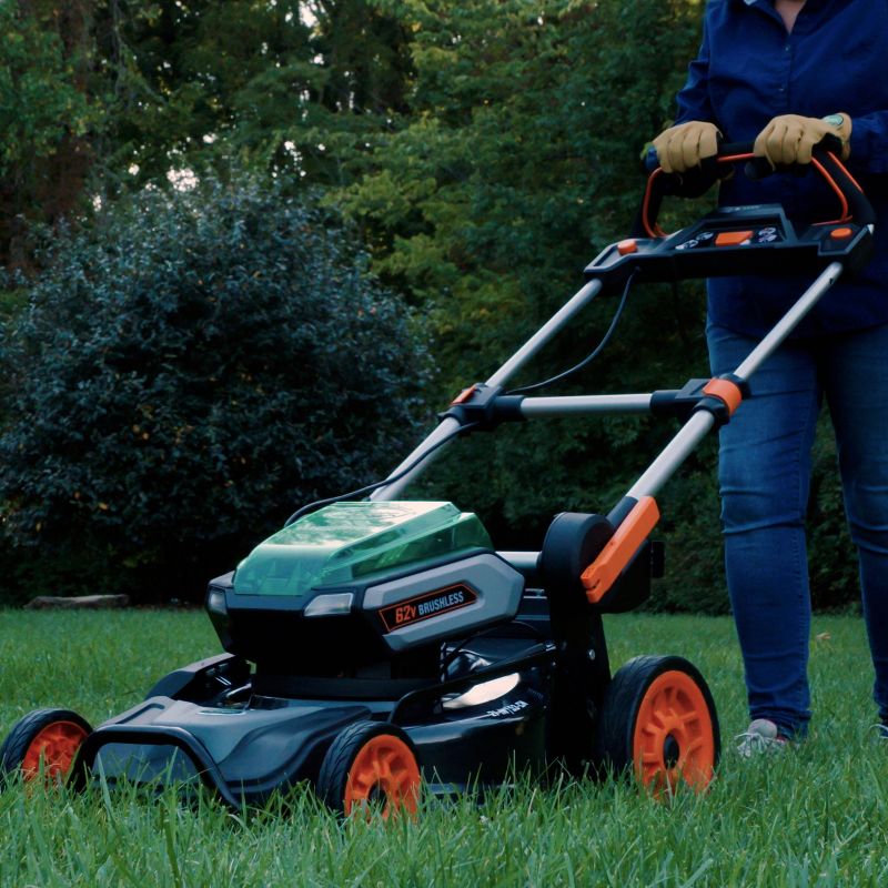 Sun Joe 14" 28 Volts Cordless Lawn Mower - Green