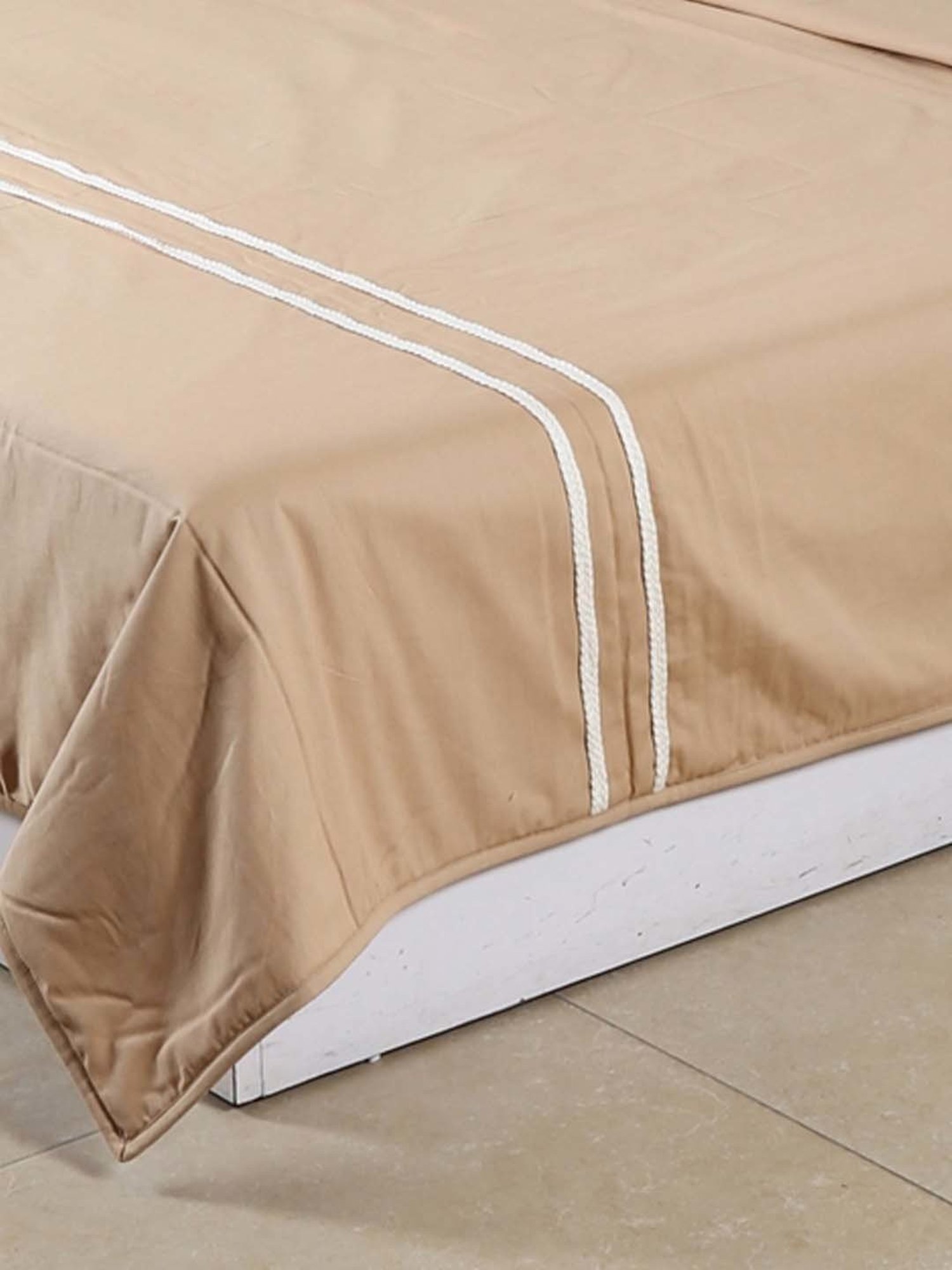 House This Mrittika Beige Cotton Bed Cover - Set of 1