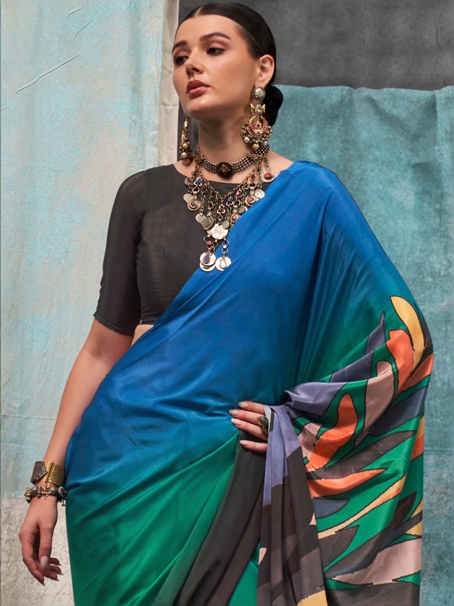 Elora Multicolored Printed Saree With Unstitched Blouse