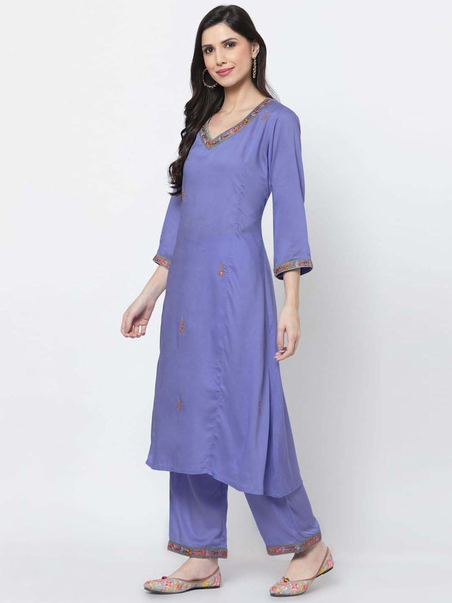 DART STUDIO Blue Embroidered Straight Kurta