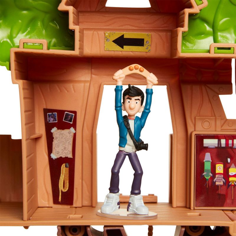 The Last Kids On Earth - Tree House of Awesomeness Playset, Includes Exclusive Jack Action Figure & 2 Zombies
