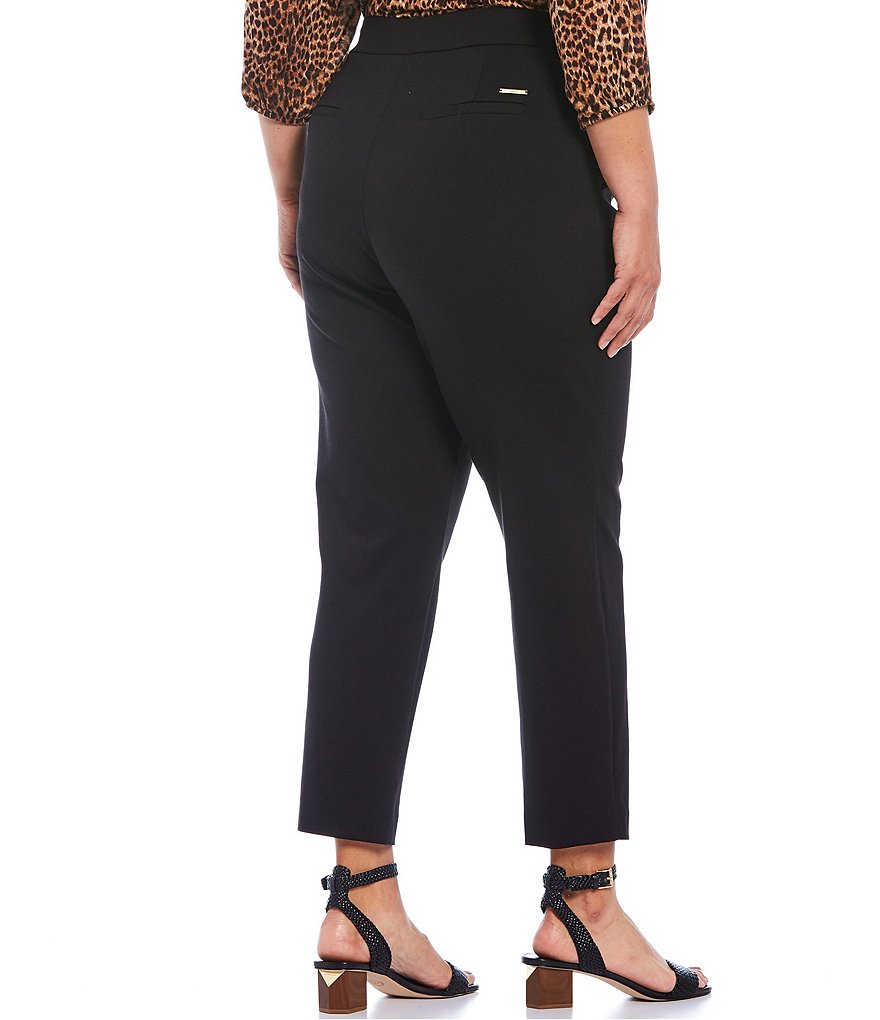 Code Bleu Plus Size Cropped Cargo Pants