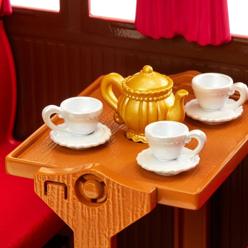 Spirit Untamed Lucky's Train Home Playset with Lucky Doll, Train & Figure Set