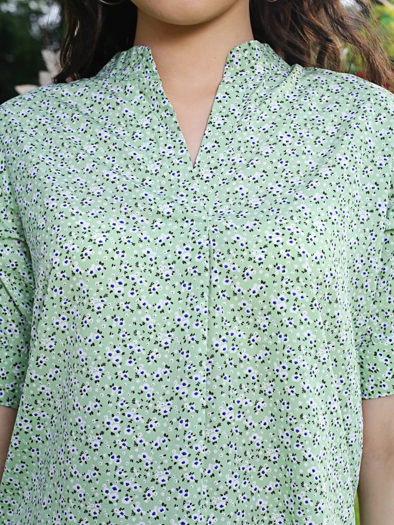 Sera Mint Green Floral Print Top